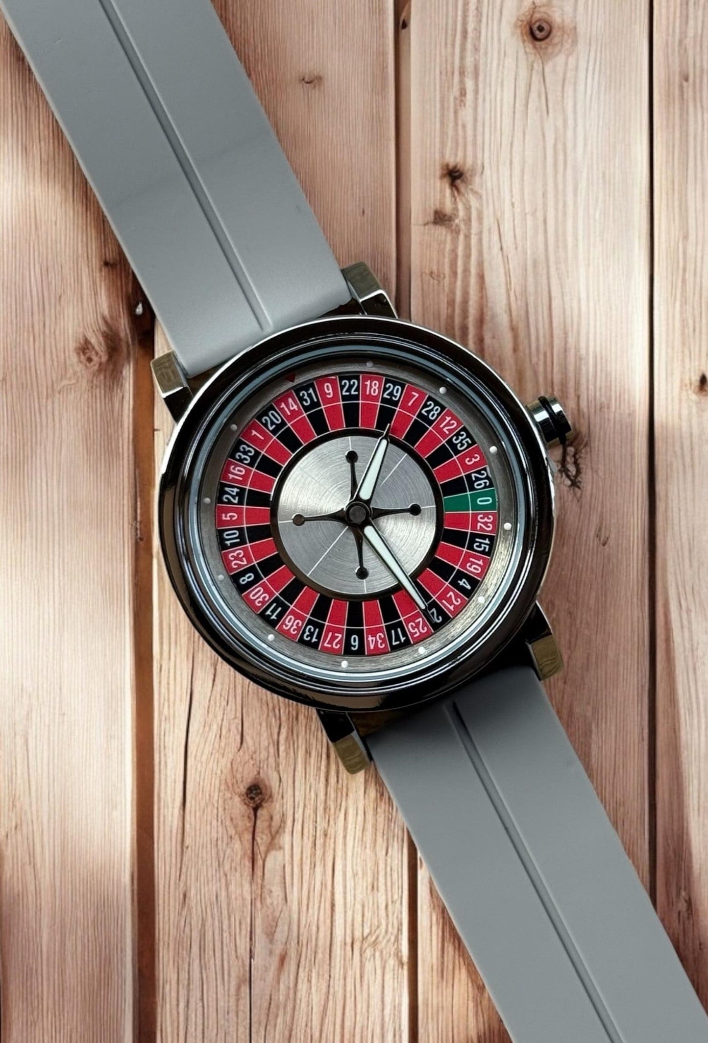 Rotatory Dial Watch with Silicon Straps & Magnetic Lock Wrist & Style