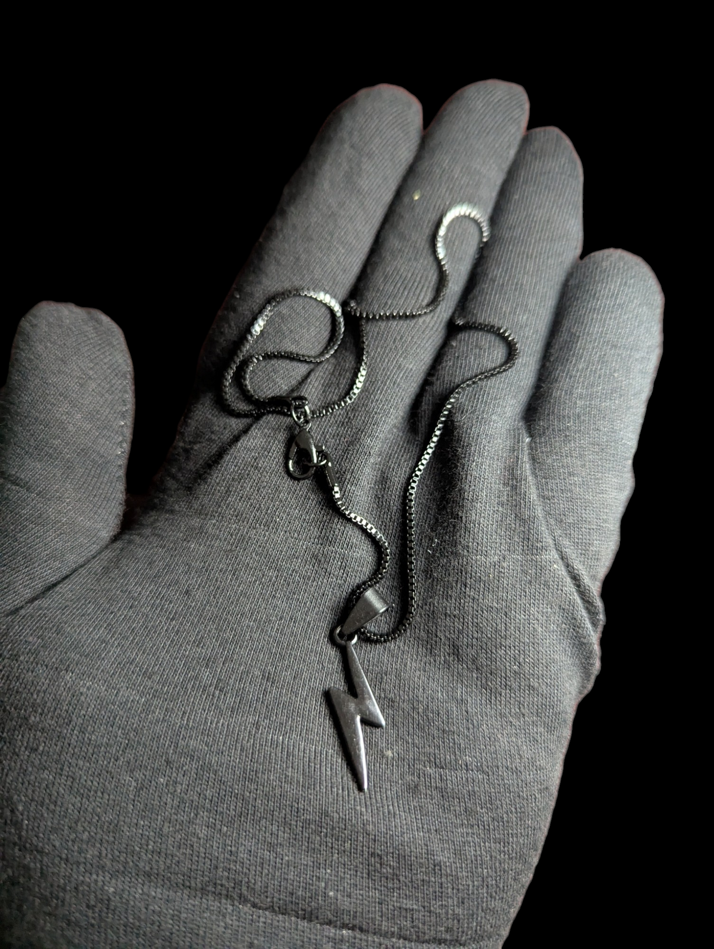 Flash Pendants in 3 beautiful colors Unisex