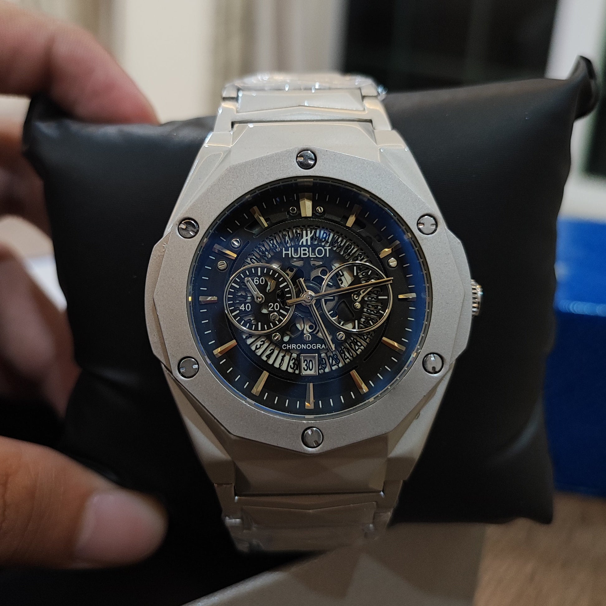 Hublot Premium Skeleton Watch - Luxury Diamond Cut Chain Khaanvaade