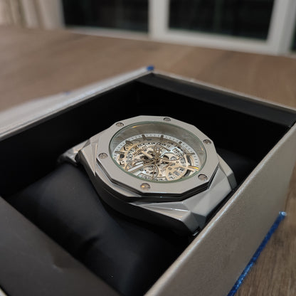Hublot Premium Skeleton Watch - Luxury Diamond Cut Chain Khaanvaade
