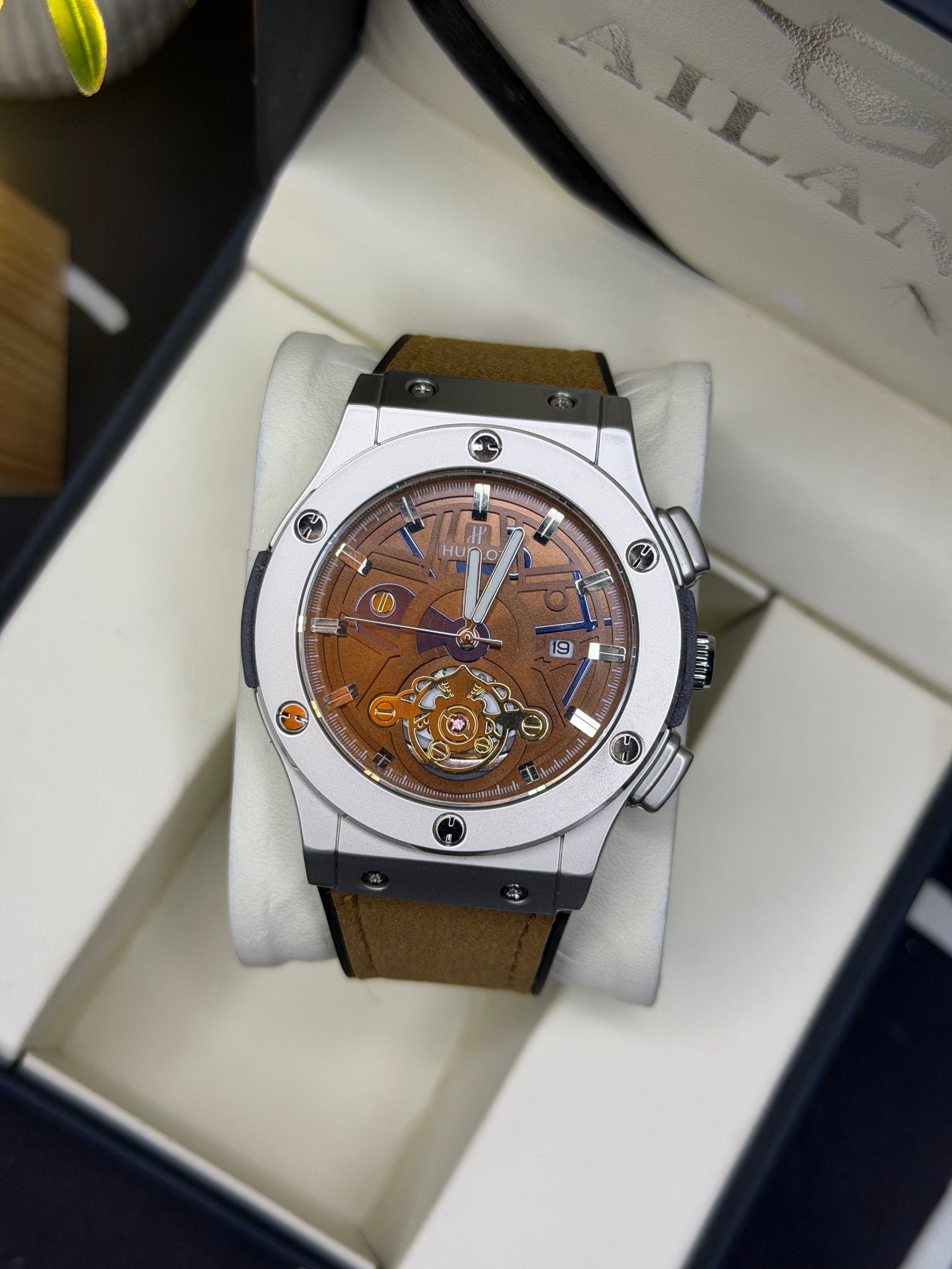 HB Men,s Straps Watch Wrist & Style