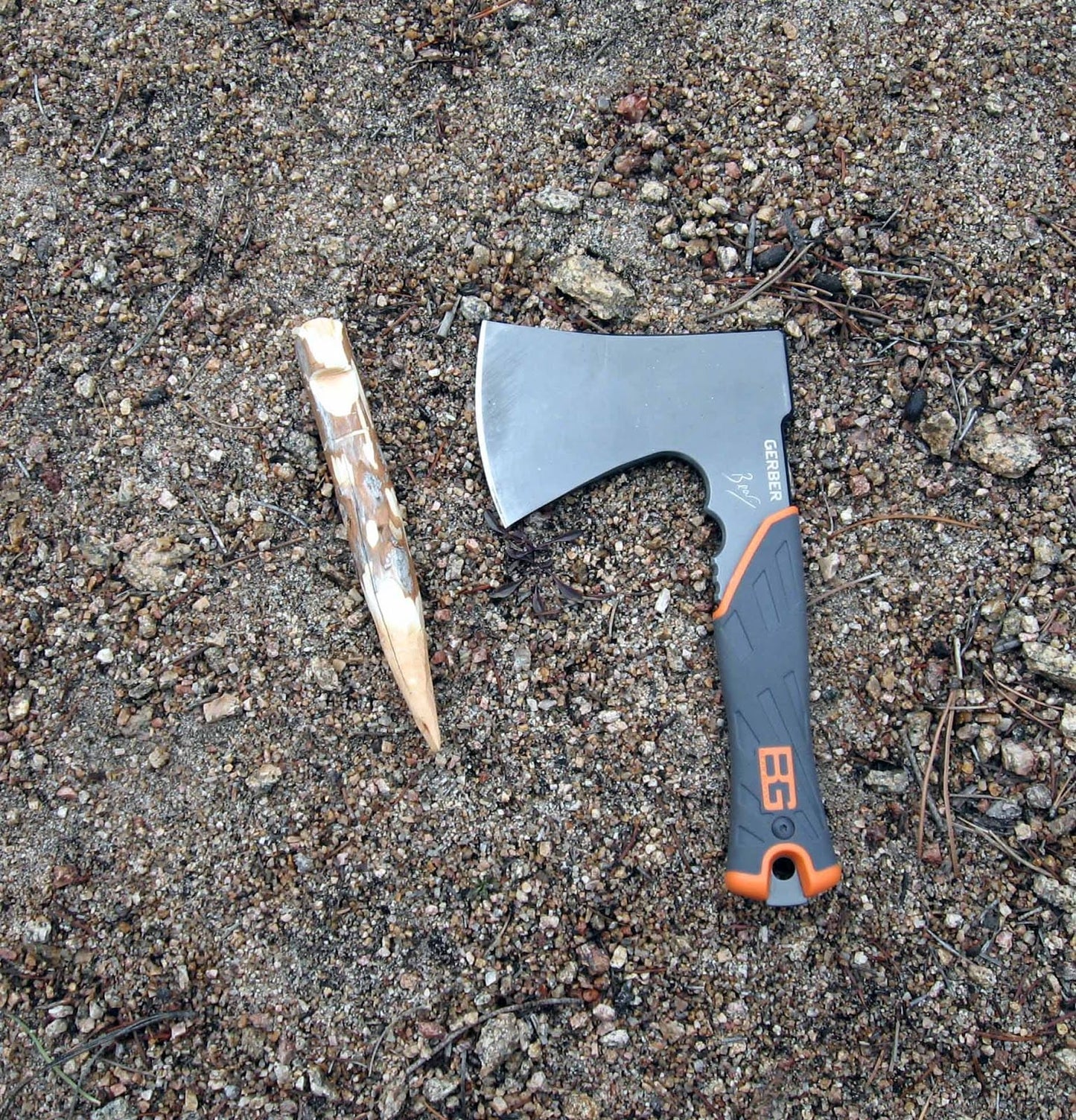 Gerber Bear Grylls Hatchet – Compact Tactical Survival Axe