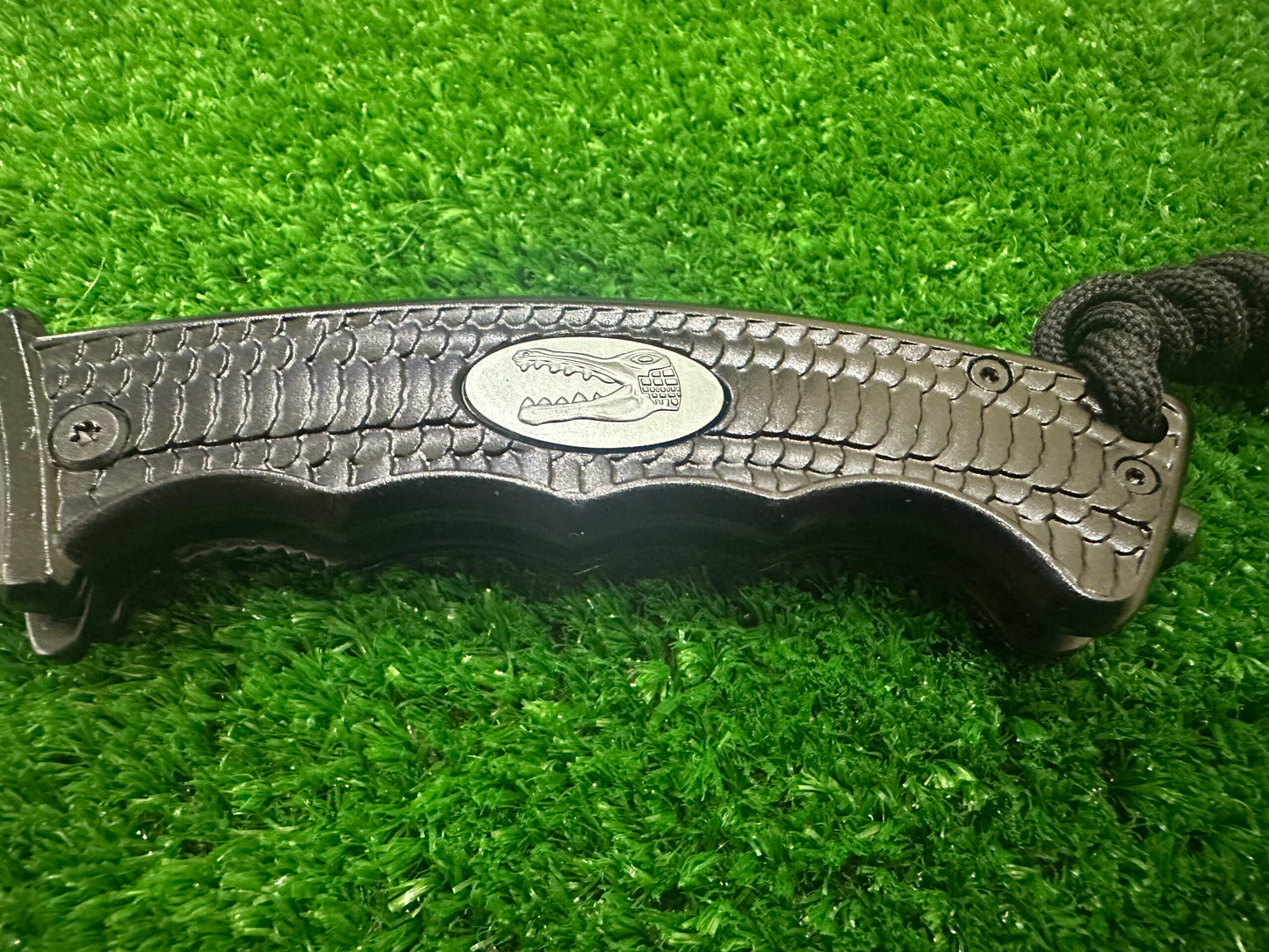 Super Sharp Survival Knife – Premium Stainless Steel Blade for Precision Cutting