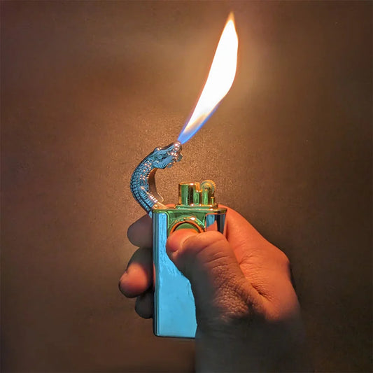 Crocodile Lighter in Dual Flame
