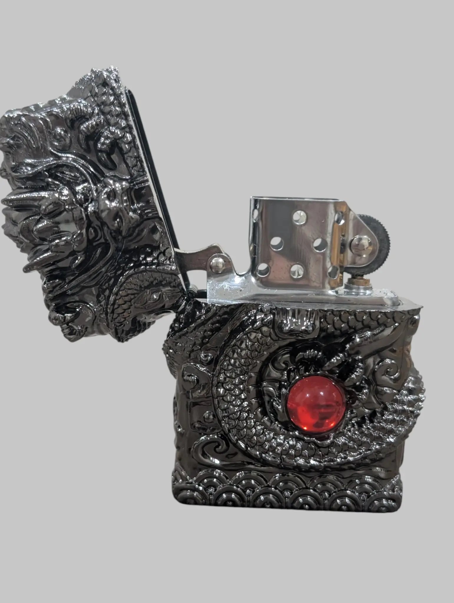 Zorro Dragon Pearl Lighter Khaanvaade