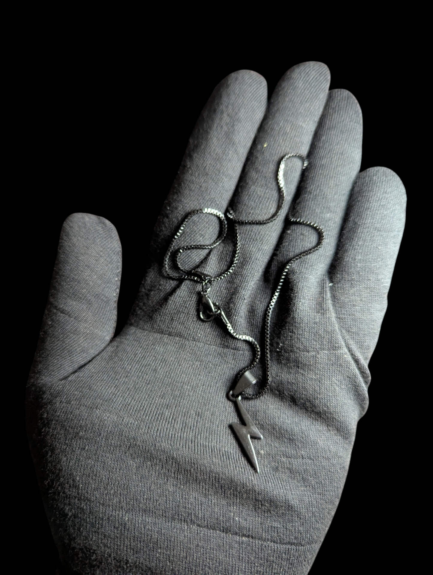 Flash Pendants in 3 beautiful colors Unisex