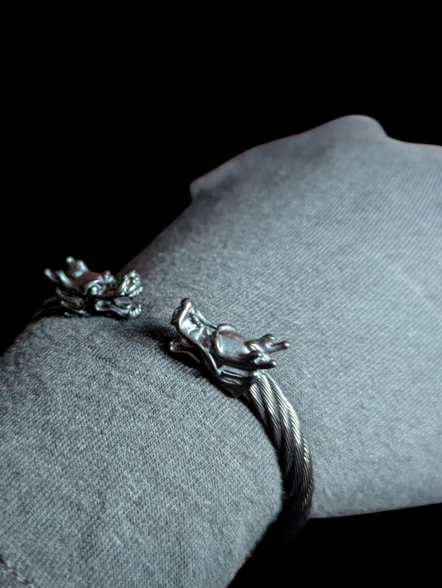 Dragon Bracelets in 3 beautiful colors Unisex