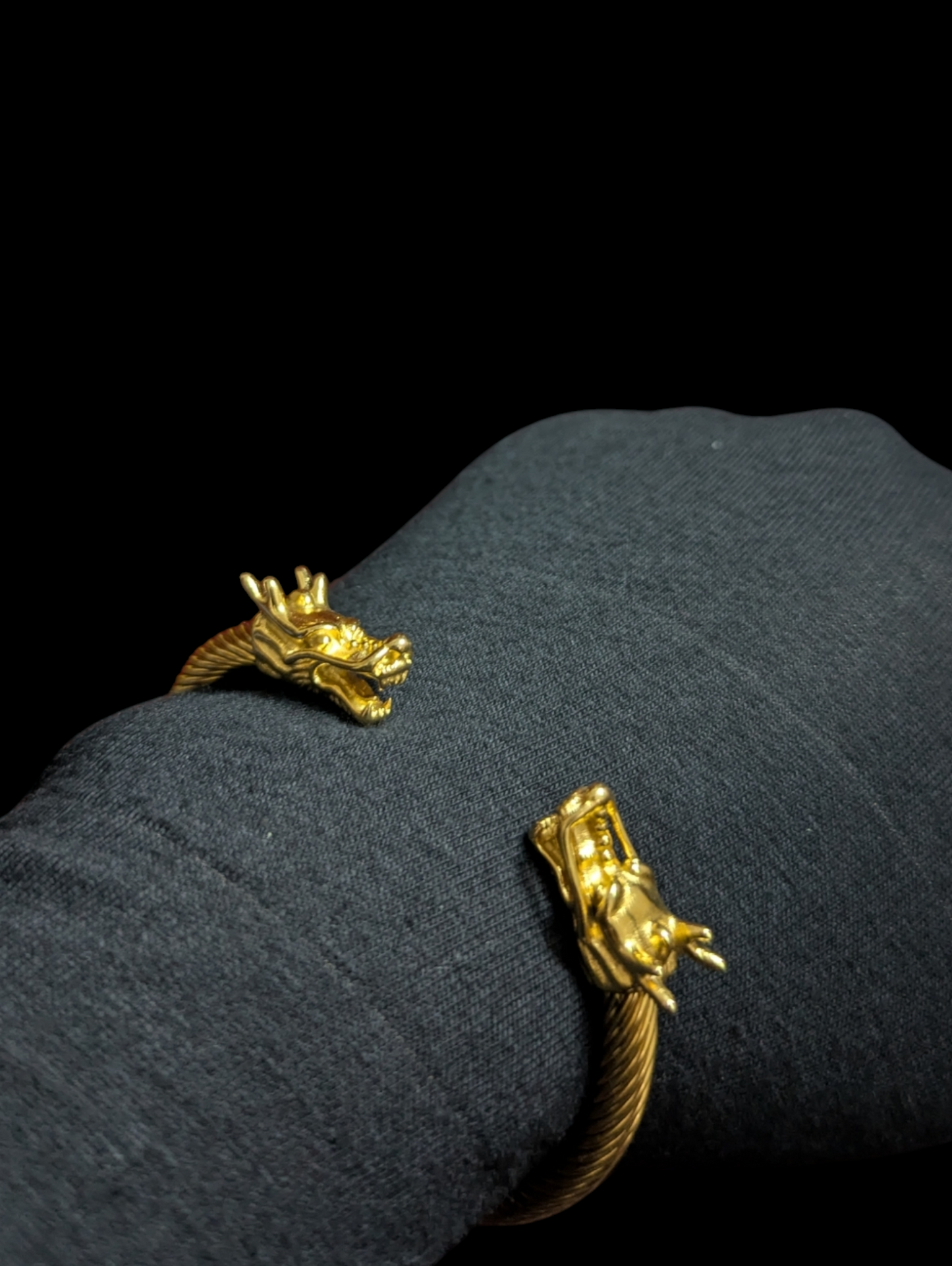 Dragon Bracelets in 3 beautiful colors Unisex