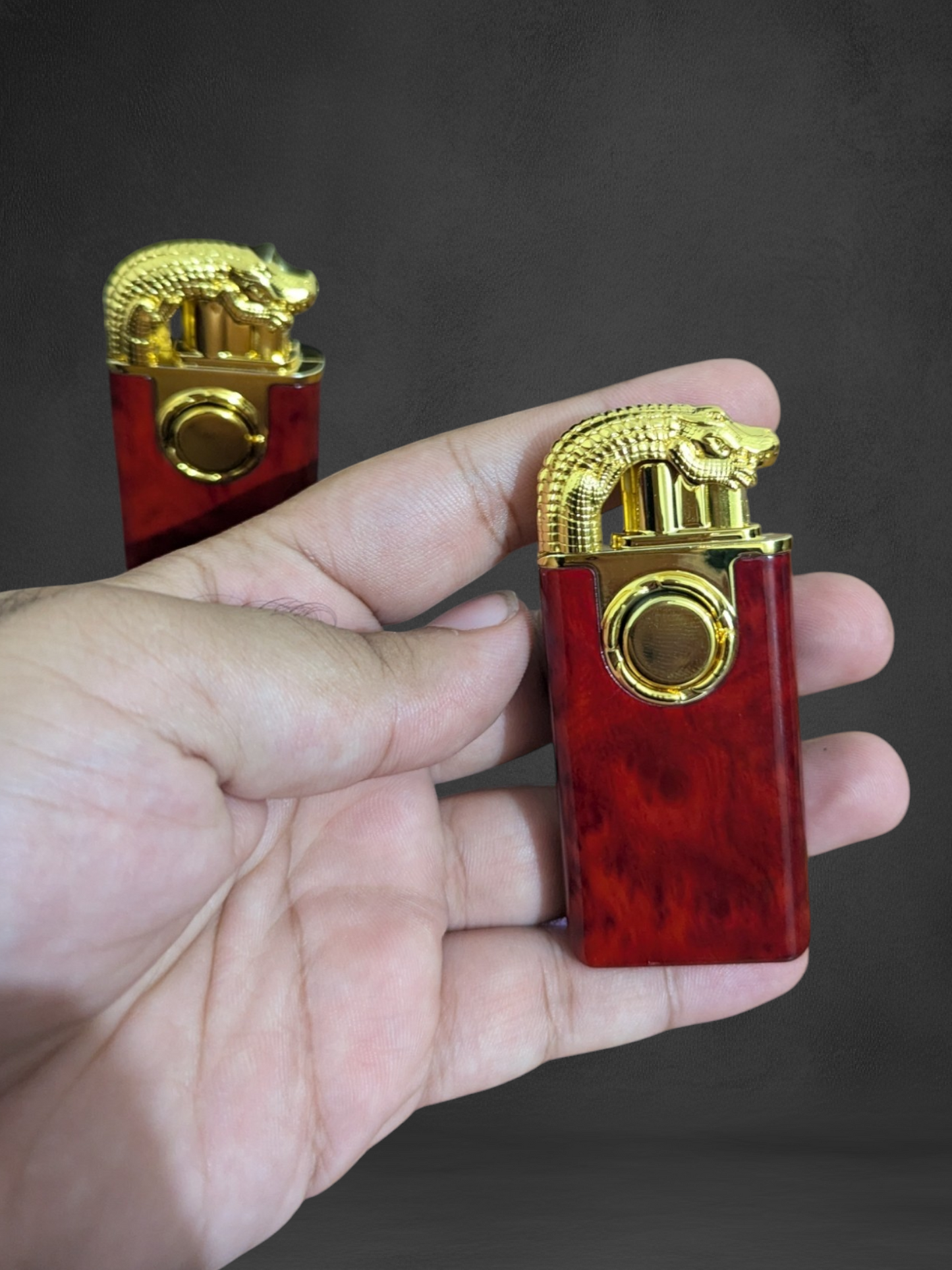 Crocodile Lighter in Dual Flame