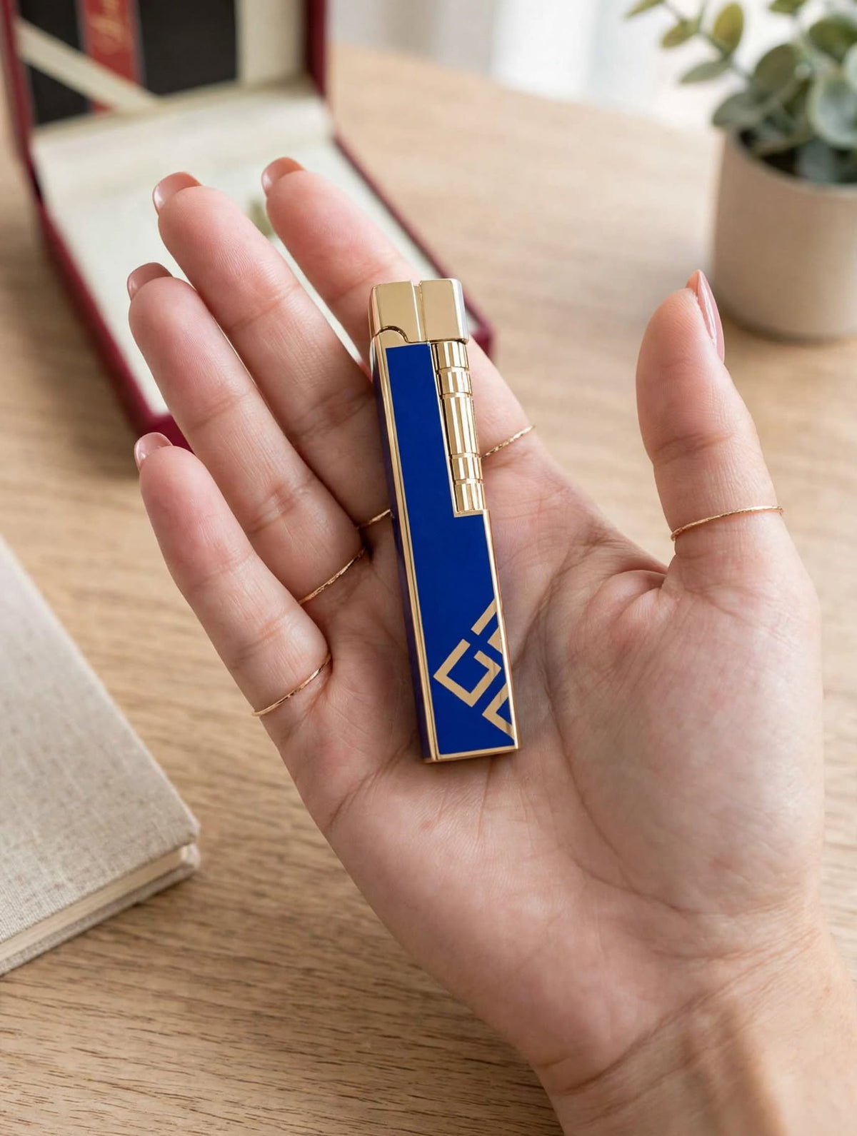 Derui Luxury Slim Lighters Khaanvaade