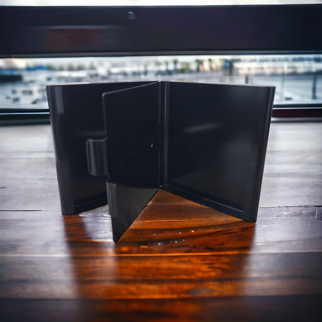 Laifu Cigarette Case