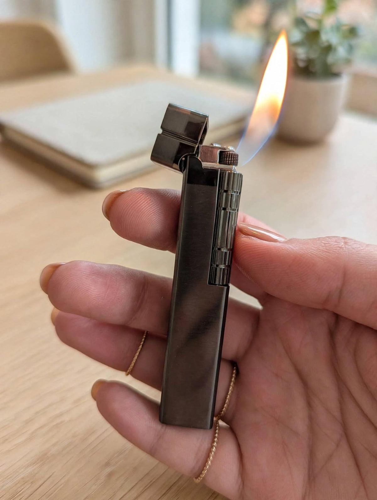 Derui Luxury Slim Lighters Khaanvaade