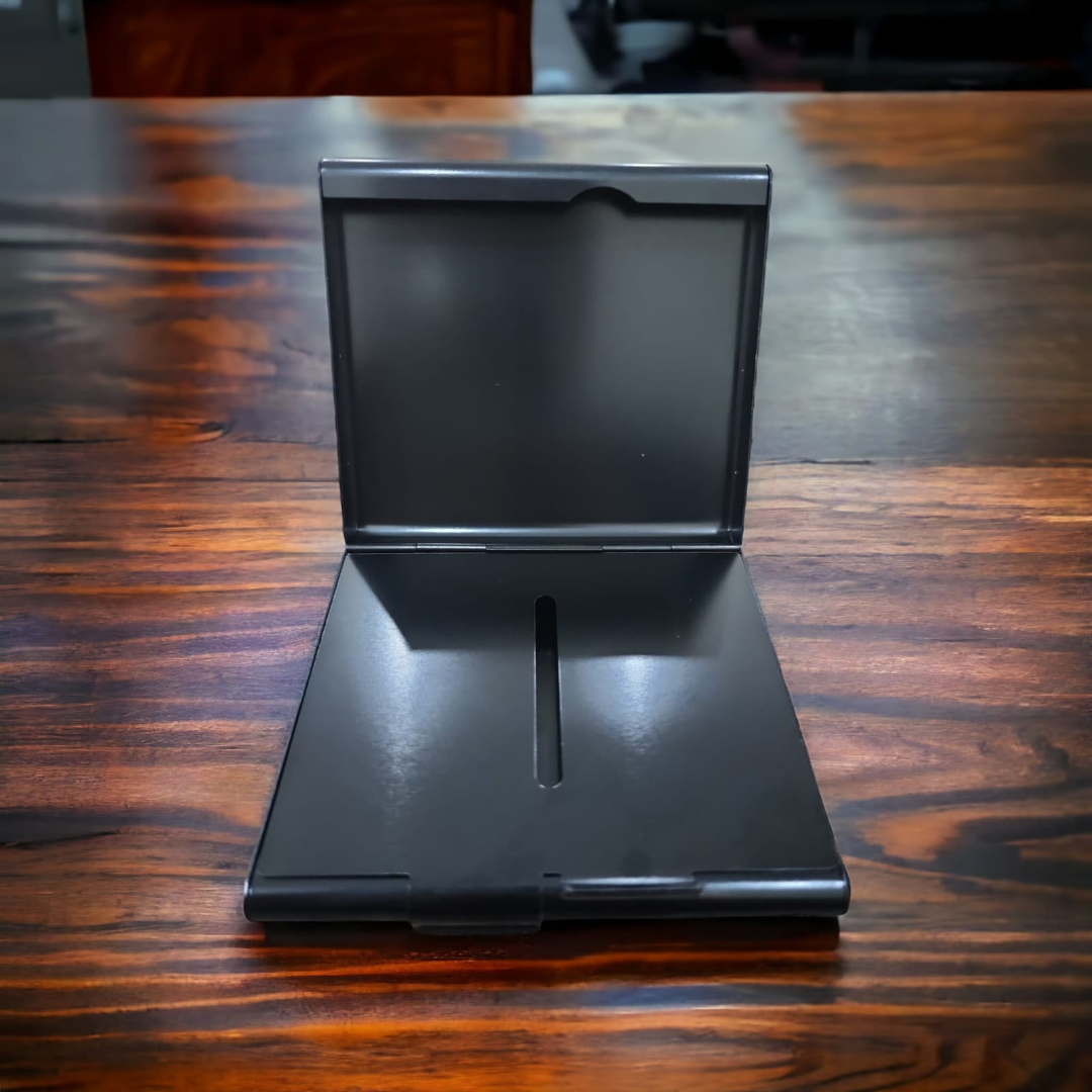 Laifu Cigarette Case