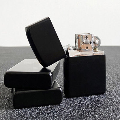 Black Zippo